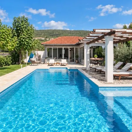 Villa Maya By Guide Donji Proložac